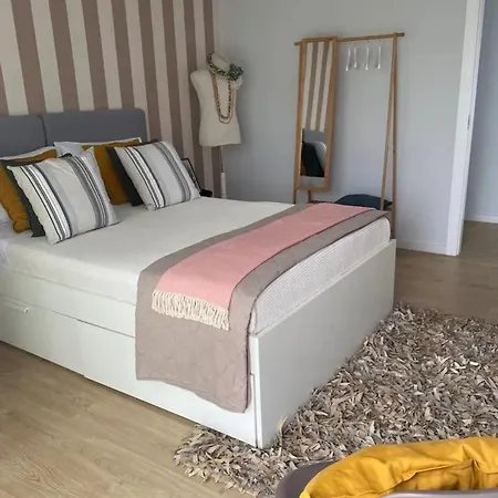 Villa With Private Pool In Neiva, 150 M² Prázdninový dům