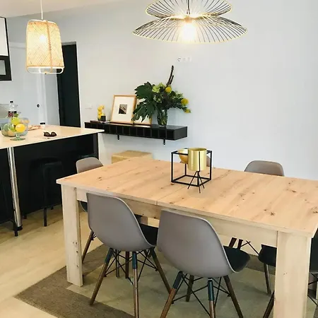 Villa With Private Pool In Neiva, 150 M² Neiva